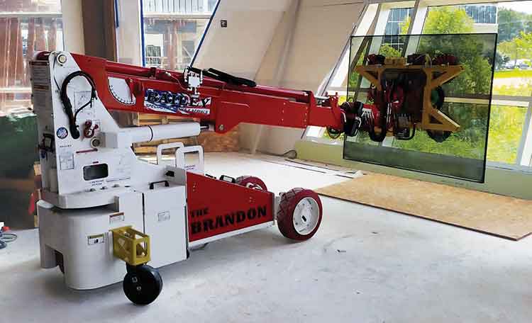 The Brandon 6  Glass Lifter Mini Crane